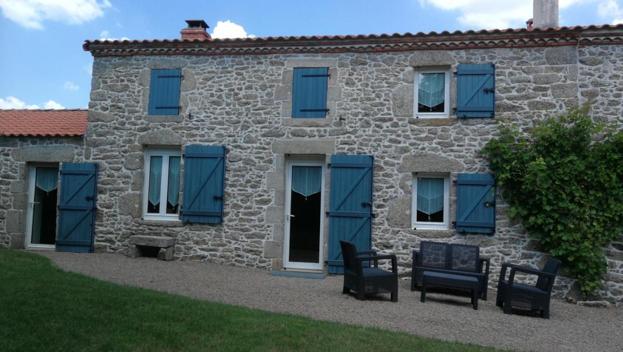 Bed and Breakfast Le Chiron de la Roche à La Verrie Extérieur photo